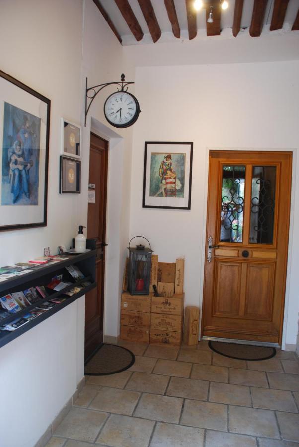 Les Lofts Lägenhet LʼIsle-sur-la-Sorgue Exteriör bild