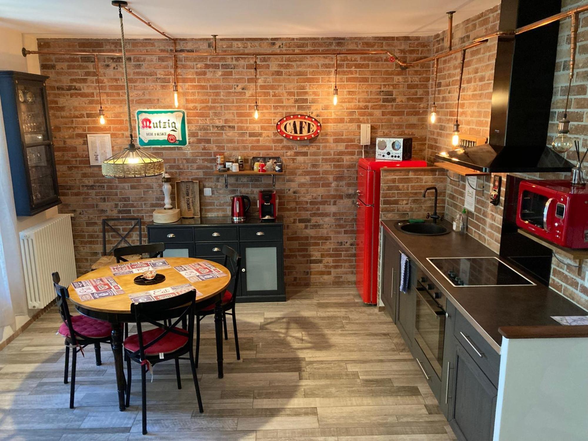 Les Lofts Lägenhet LʼIsle-sur-la-Sorgue Exteriör bild