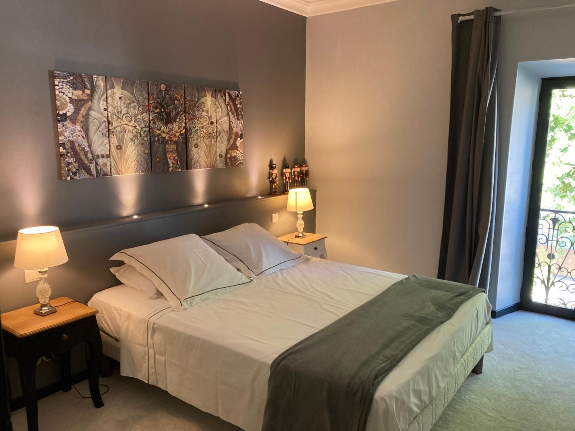 Les Lofts Lägenhet LʼIsle-sur-la-Sorgue Exteriör bild